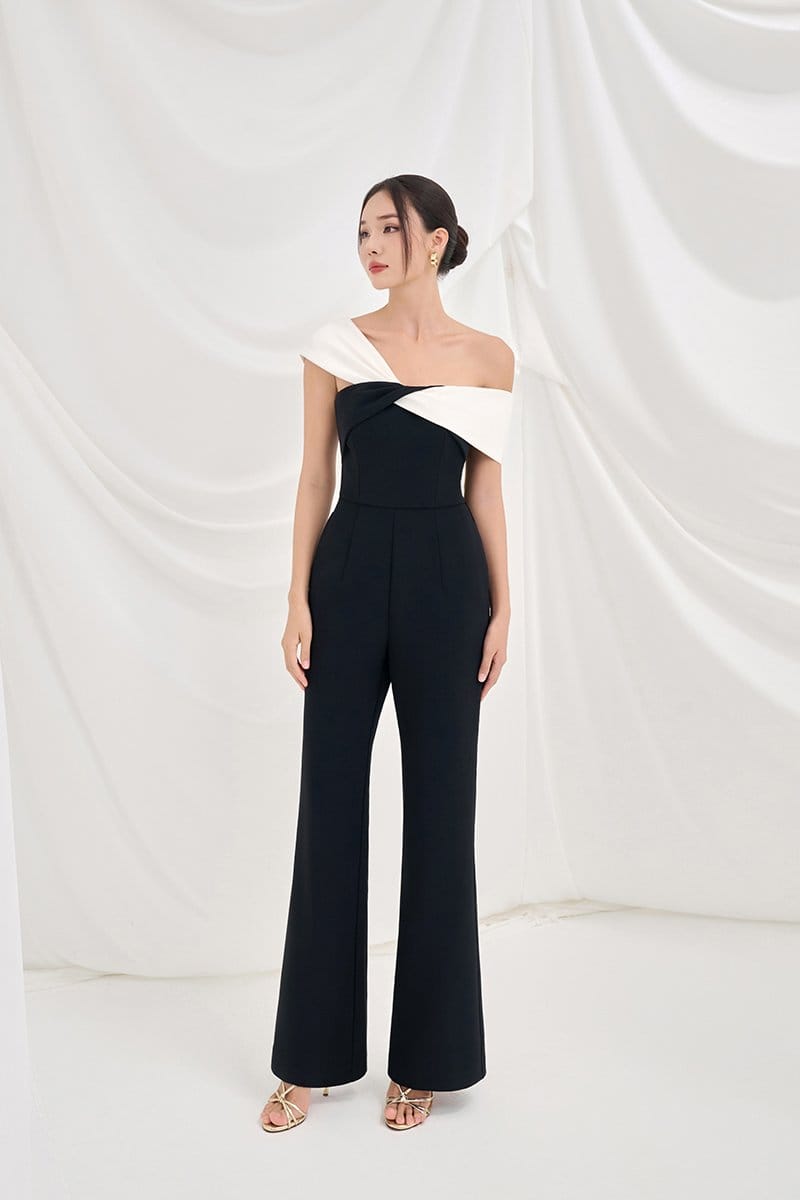 Chello Gabrielle Padded Twist Bust Jumpsuit in Classic Black with White