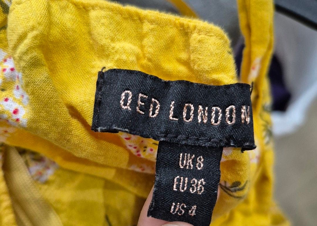 QED London Sunny Vibes QED London Yellow Floral Dress - UK 8 - Photo 3