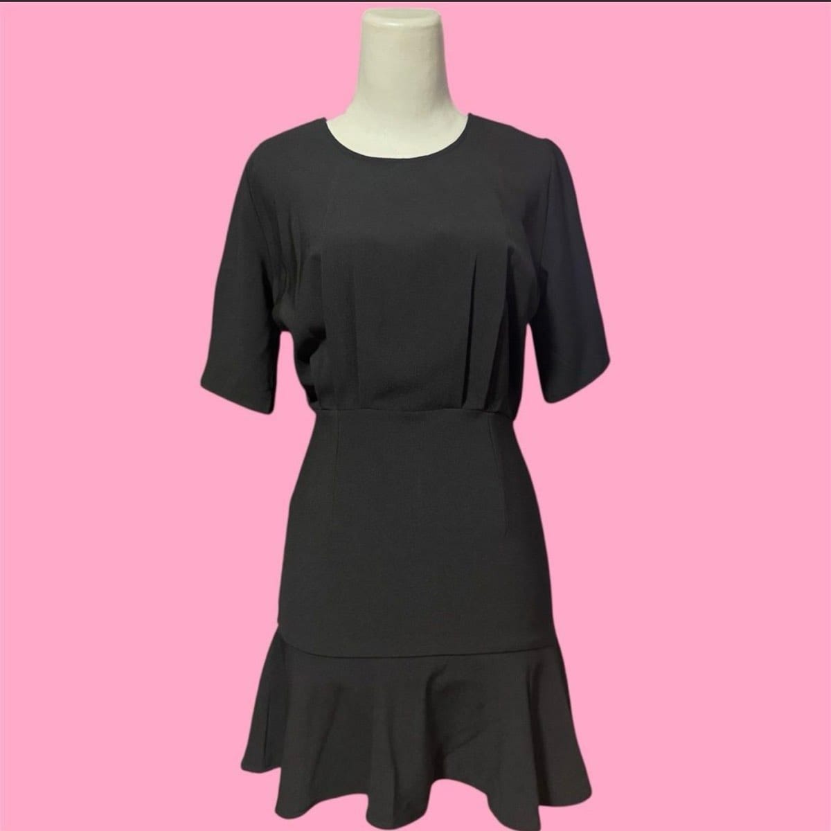 Chic Black Flowy Mini Dress