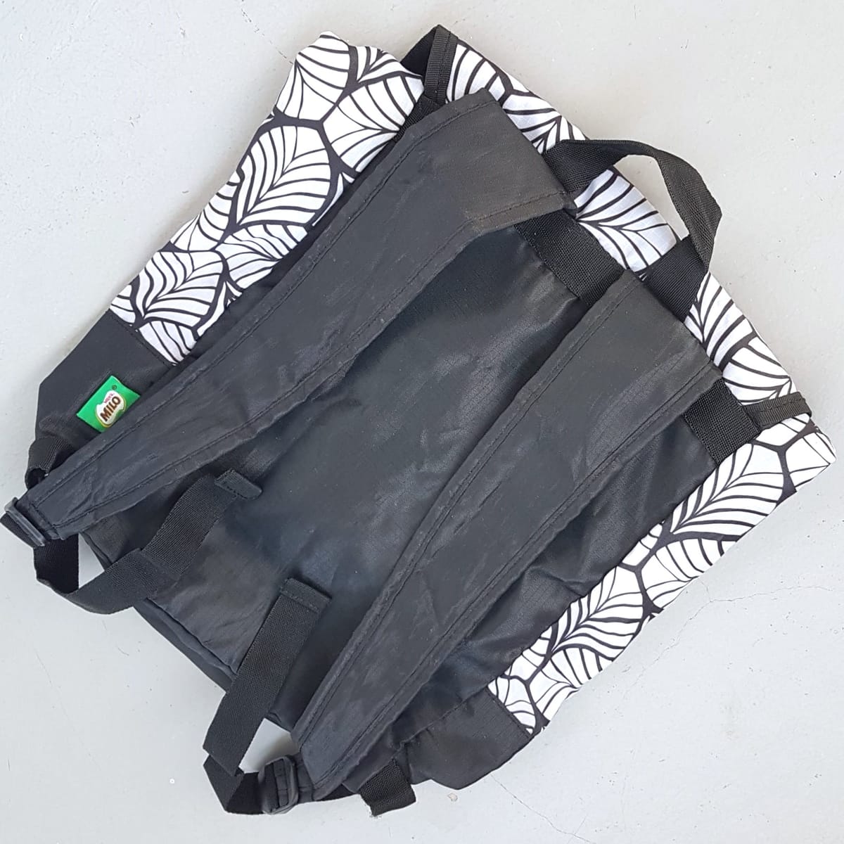 MILO Original MILO Backpack, Black & White Rucksack, Cool Nestle Milo Haversack, Cosmopolitan, Sleek Design, Travel Pack, Sophistication, Streetwise, Timeless Appeal, Pop Culture, Cult Street Fashion, Milo Souvenir, Memento, for Hobbyist, Collector - Photo 2