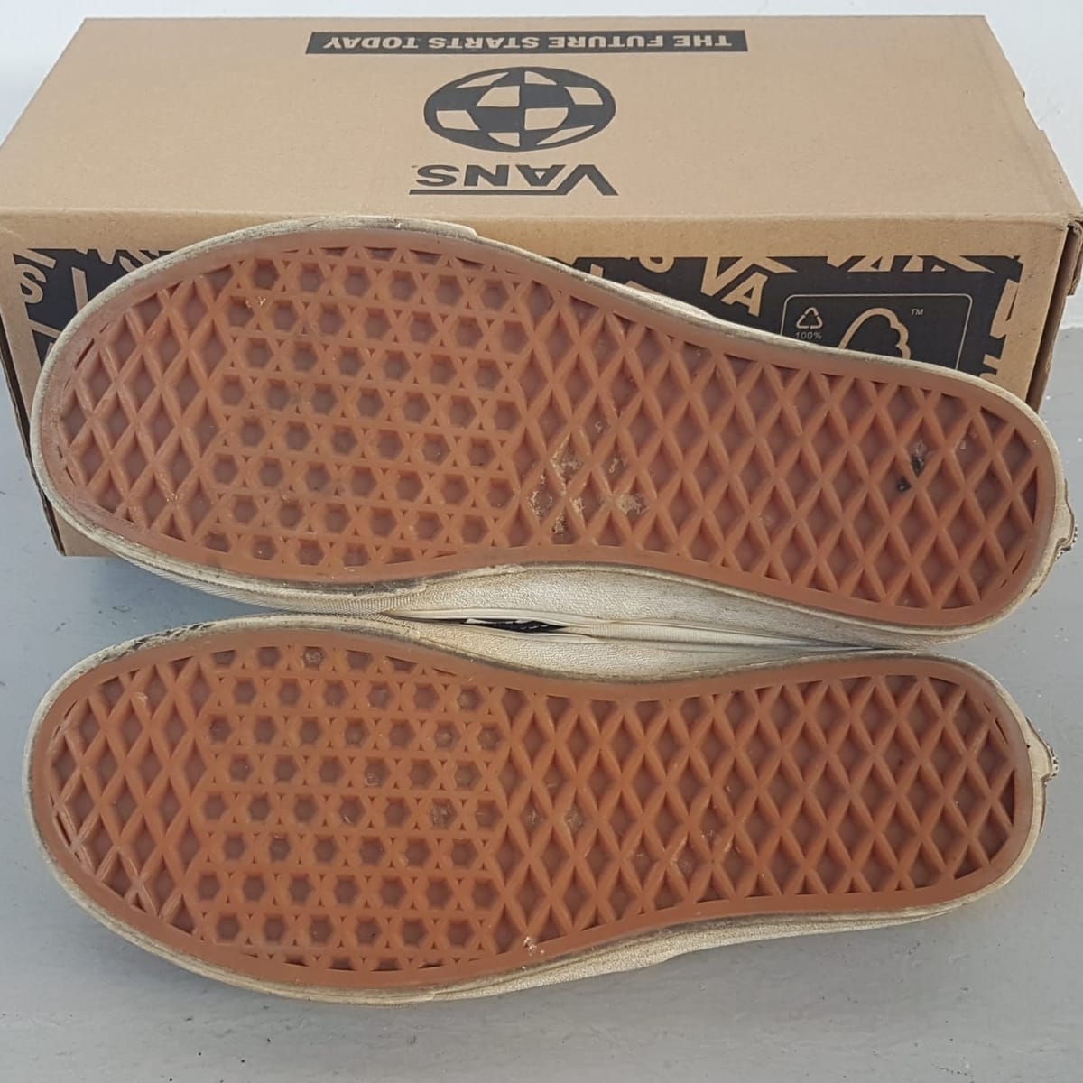 VANS Original VANS Designer Sneakers, Vans Black and White Shoes, Cosmopolitan, Sleek Checkerboard Design, Classic Slip-On Mule, US 5.5, UK 3, EUR 35, CM 22, Streetwise, Roadster, Cult Street Fashion, Pop Culture, Skate, Surf, Stunt, Timeless Appeal - Photo 2