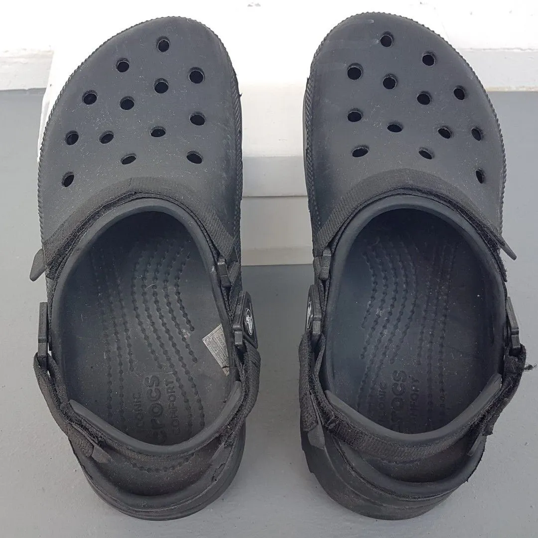 CROCS Crocs Classic Hiker Clogs, US 7, UK 6, EUR 40, Black Crocs Echo Clogs Sandals, Cosmopolitan, Adjustable Strap, Casual Sliders, Cool Slip-on, Everyday Shoes, Timeless Appeal, Urban Style, Sophistication, Pop Culture, Cult Street Fashion, Active Lifestyle - Photo 5
