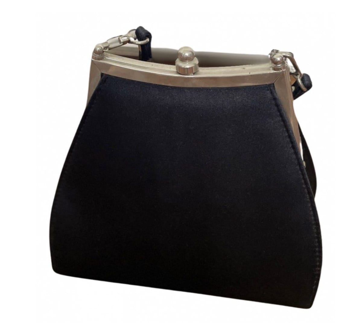 Chic Vintage Clasp-Closure Black Bag