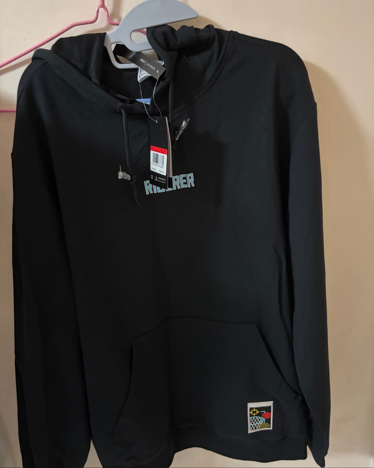 Rigorer black hoodie