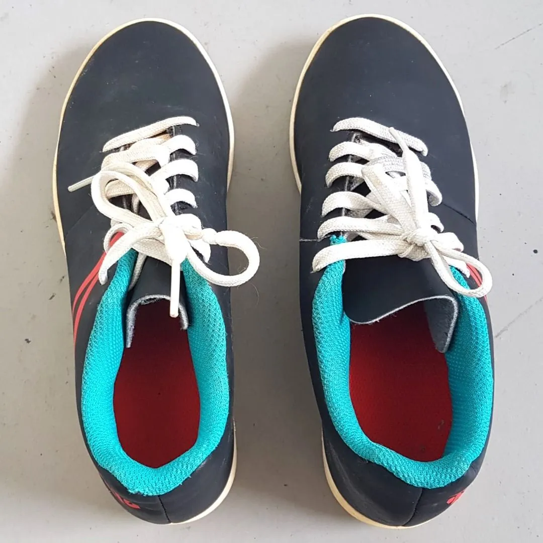 KIPSTA KIPSTA Football Boots, First 100 HG Futsal Model US 2, EU 34, UK 1.5, CM 21.5, Decathlon, Kids, Teens Soccer Shoes, Cosmopolitan, Indoor or Outdoor, Cool Black Leather Sneakers, Red & Blue Accents, Active Lifestyle, Sophistication, Urban Style, Streetwise - Photo 6