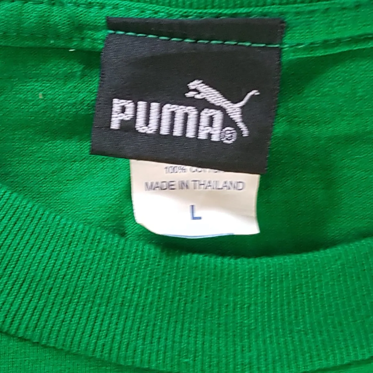 Puma Original PUMA T-Shirt, Vibrant Green Shirt, White Puma Logo, Cosmopolitan, Sleek Designer Tee, Cool PUMA Large Top, Sophistication, Streetwise, Pop Culture, Hip Hop, Rock Star, Roadster, Summer Holidays, Cult Street Fashion, Urban Style - Photo 3
