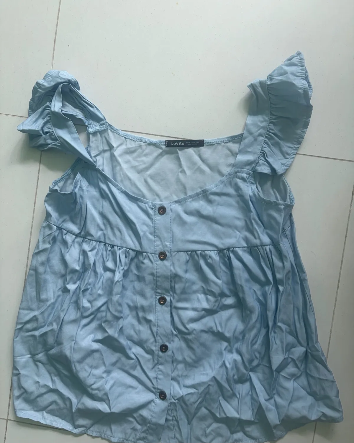 Lovito Chic Lovito Button-Up Ruffle Top