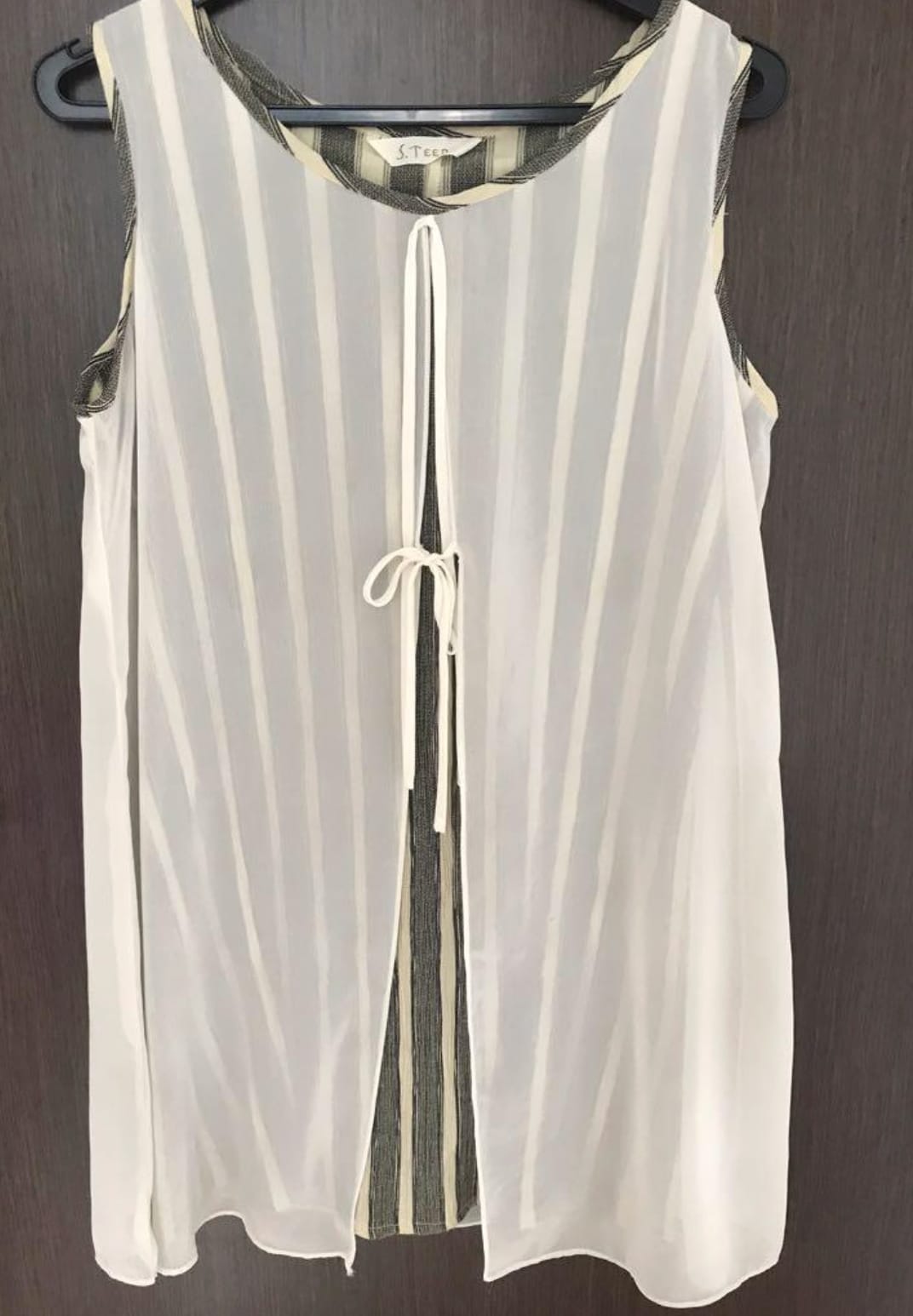 Chic Sheer Sleeveless Top with Stripes