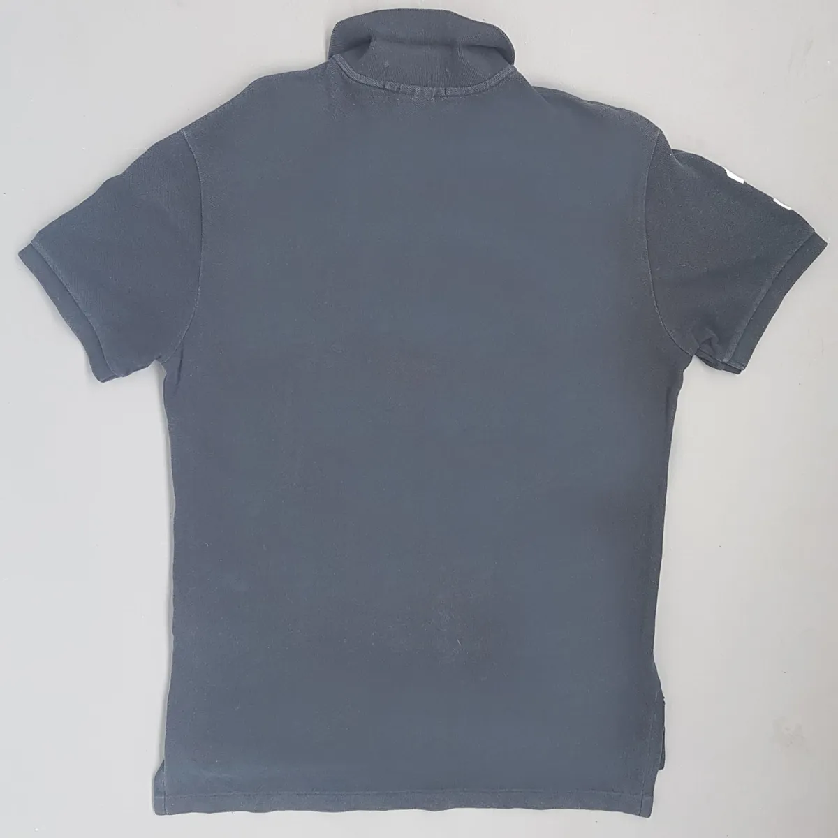 Ralph Lauren Original Polo by Ralph Lauren Shirt, Retro GERMANY Model, Number 3, Cosmopolitan, MEDIUM Black Top, 2 Buttons Polo Shirt, Big White RL Polo Logo, Custom Fit, All American, Luxury Lifestyle, Urban Style, Sophistication, Pop Culture, Cult Street Fashion - Photo 2