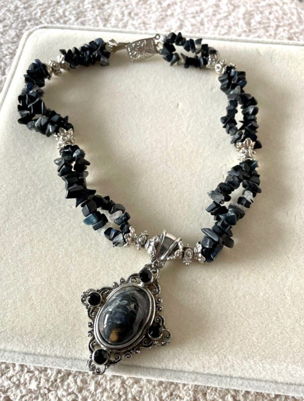 Chic Black Stone Statement Necklace