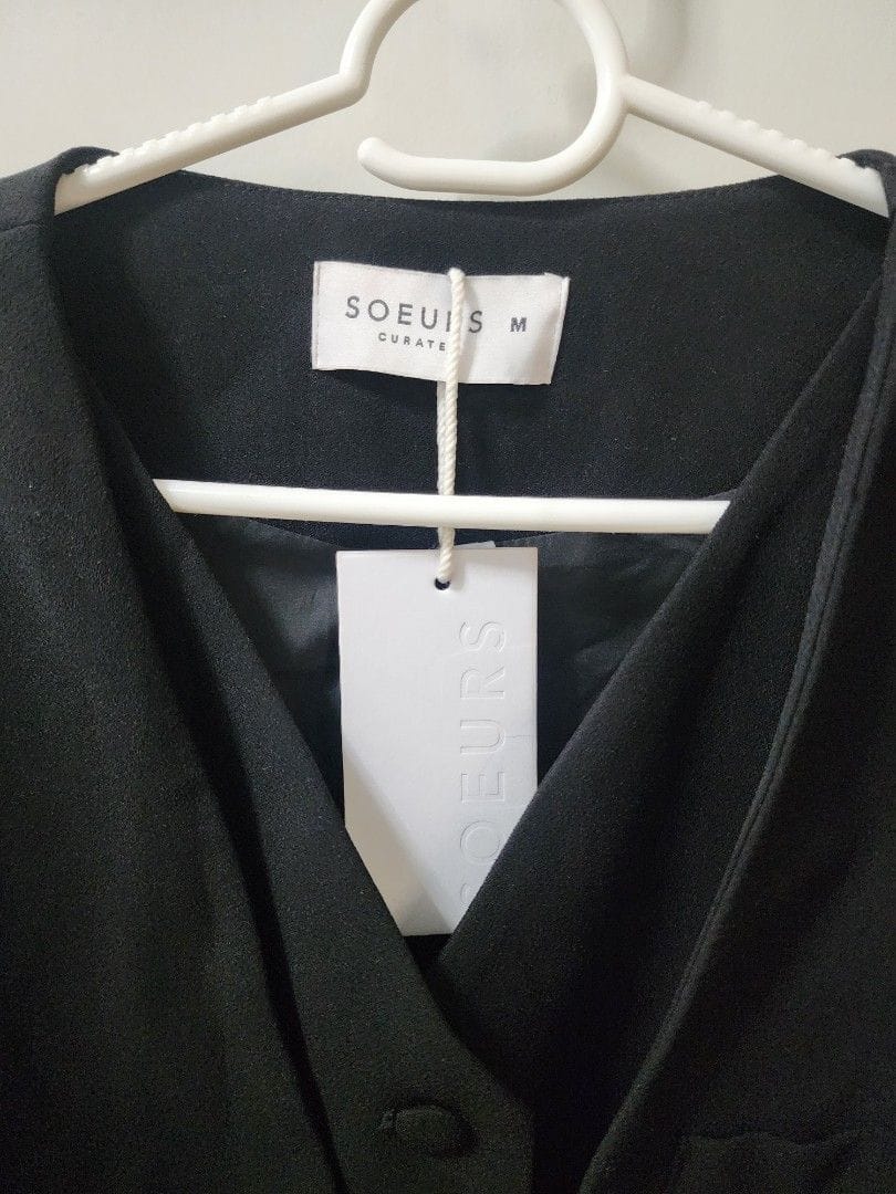 SOEURS BNWT Chic Black Blazer w/ Faux Vest - Photo 2