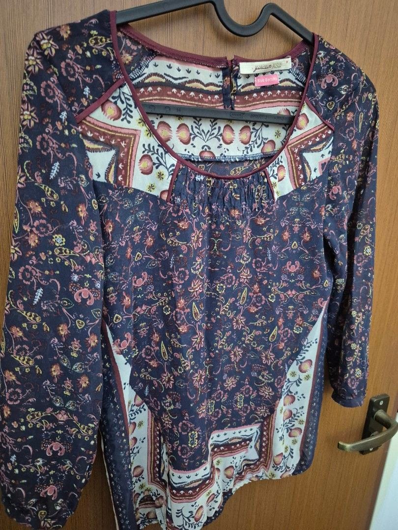 Bershka Bershka XS Floral Long-Sleeve Top 🌸 - Photo 3