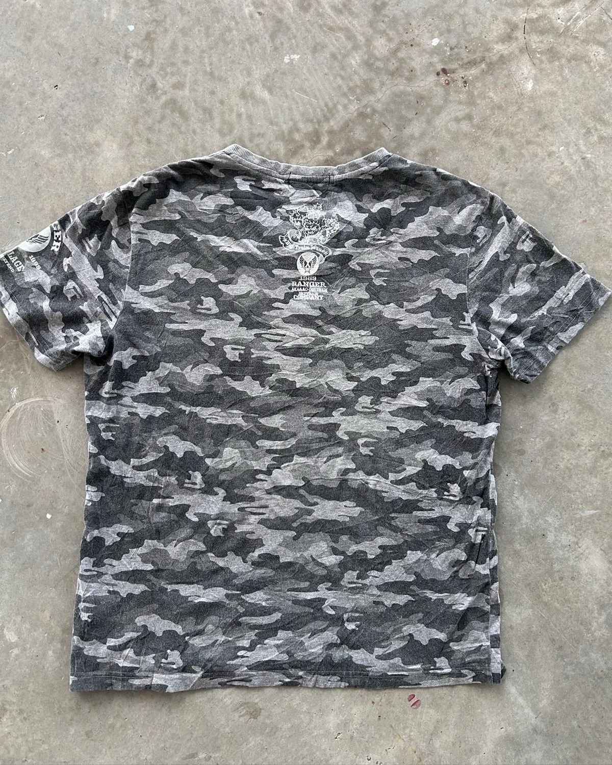 Big Train Camo Graphic Tee with Pocket - Photo 4