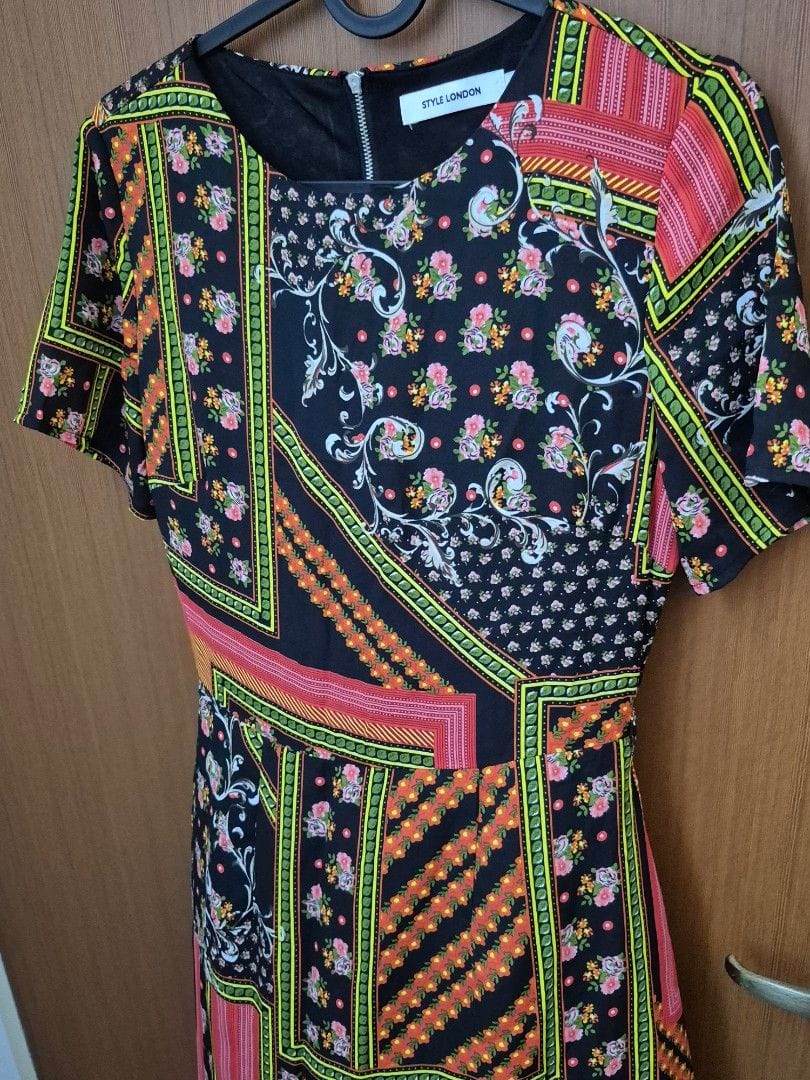 Style London Style London XS Patchwork Dress - Vibrant & Chic - Photo 2