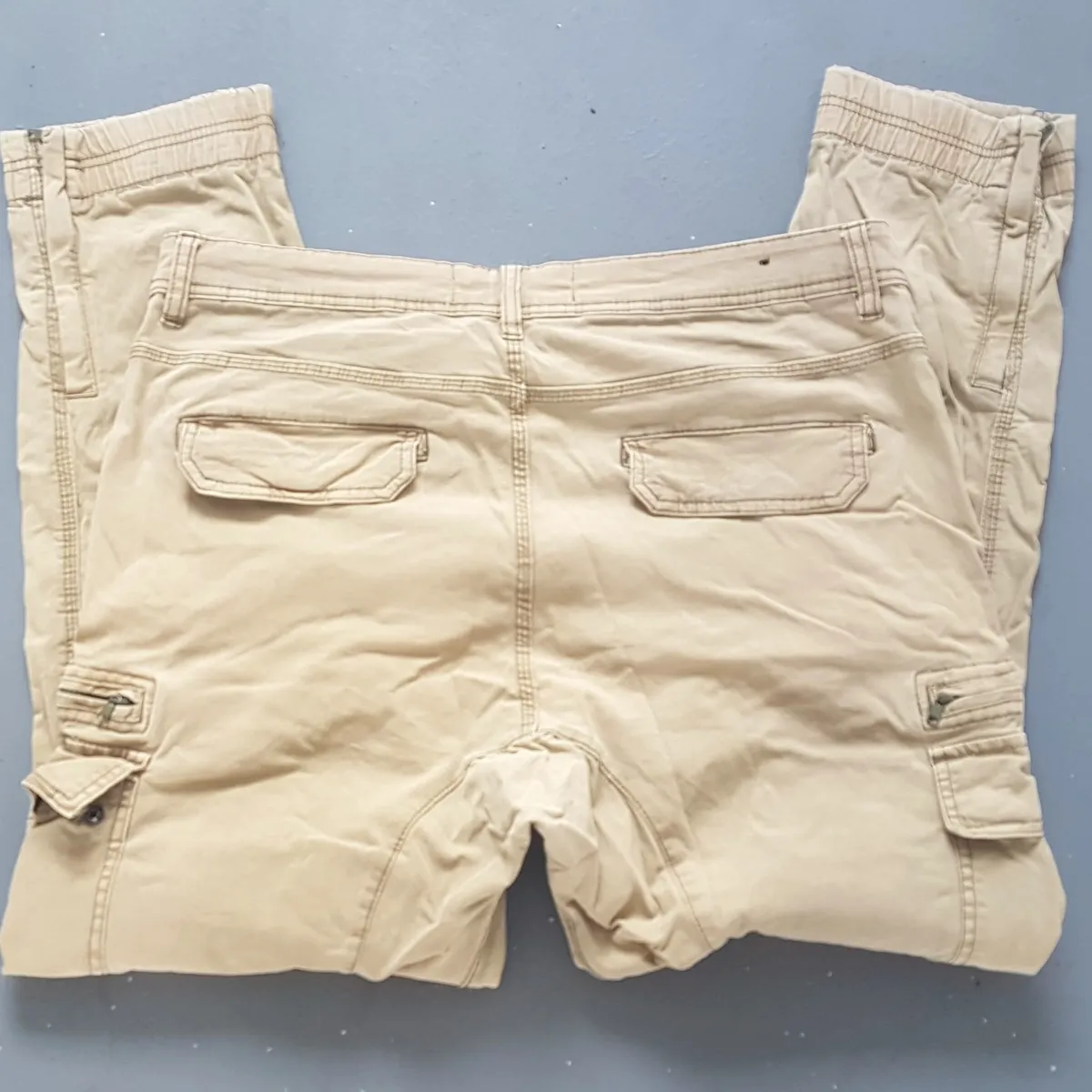 Urban Jogger URBAN JOGGER Size 36, Khaki Jogger Pants, Cool Cargo Pants, Cosmopolitan, Designer Bottoms, Stylish Trousers, Cuff Zipper Ankle, Active Lifestyle, Pop Culture, Hip Hop, Rock Star, Sophistication, Streetwise, Timeless Appeal, Everyday Fashion, Roadster - Photo 7