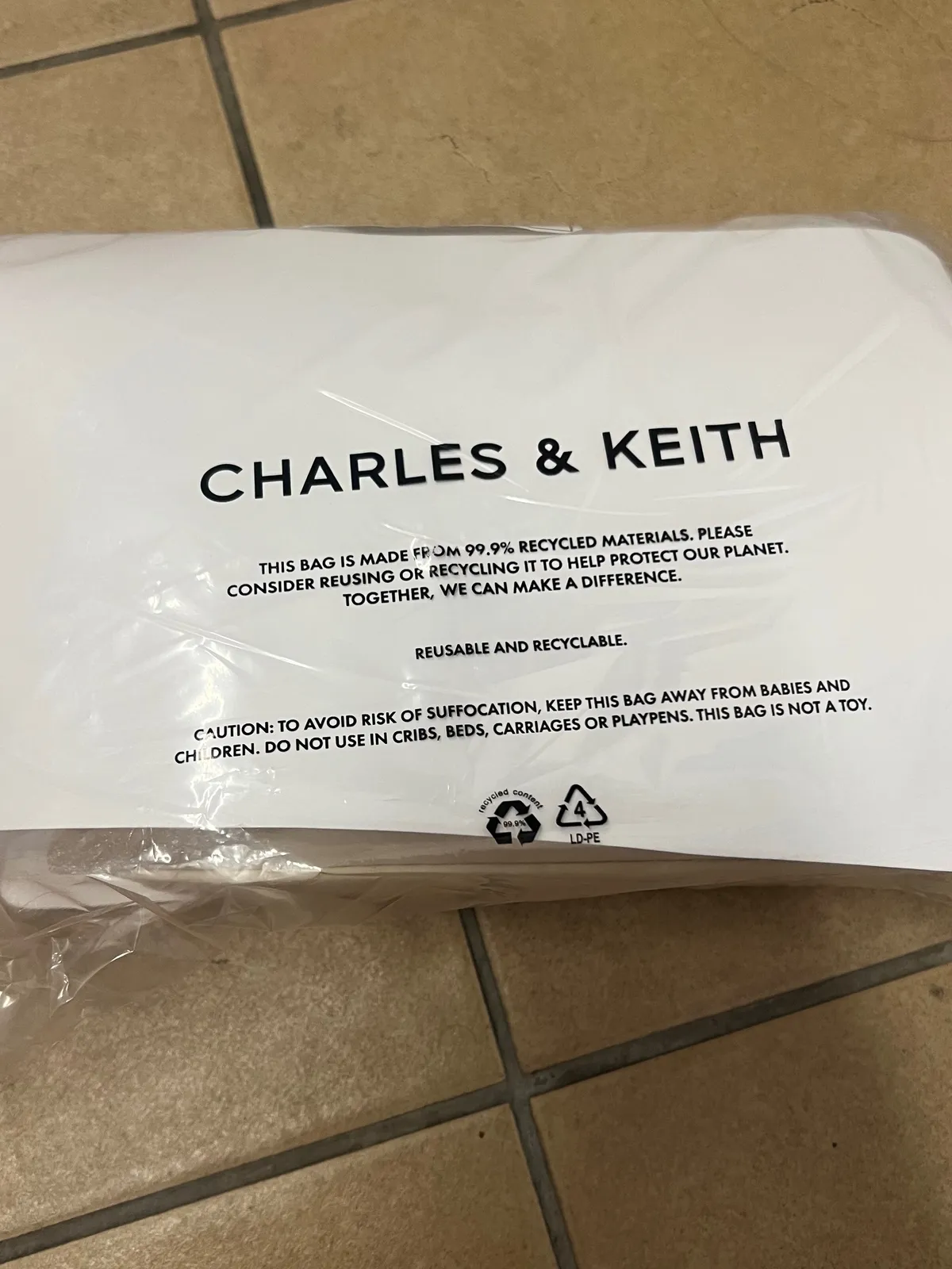 Charles & Keith Charles & Keith - Photo 2