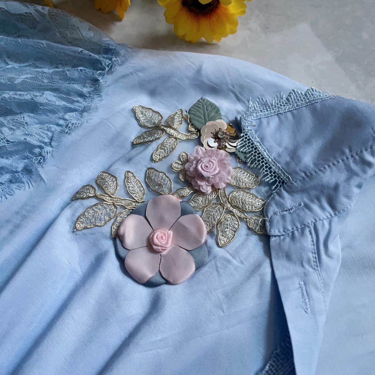 Light Blue Lace Sleeve Floral Embellished Shirt Dress - Photo 4