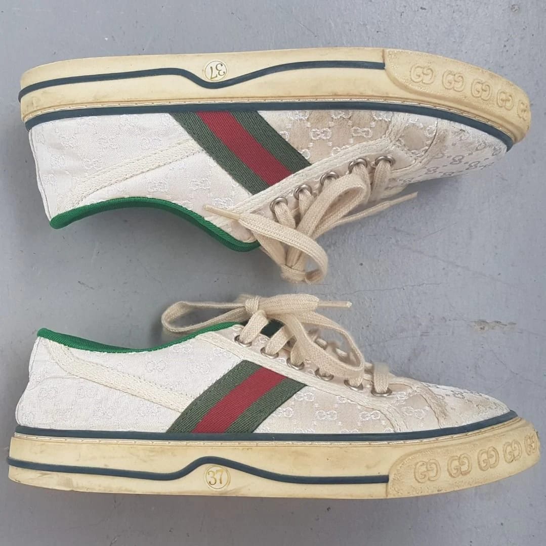 Luxury GUCCI Tennis 1977 Sneakers, made in ITALY, Size 37, Cool GUCCI Monogram, Retro Off-White Low-Cut Shoes, GUCCI Red & Dark Green Colors - Photo 4