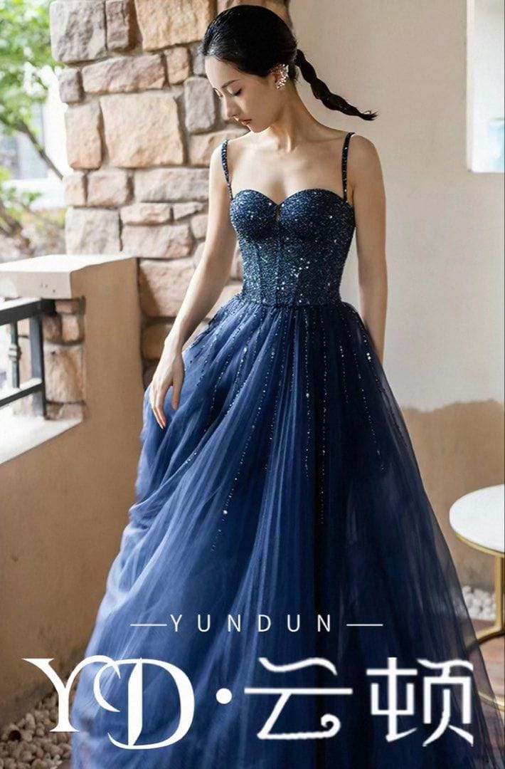Sparkly navy bridesmaid dress - glam vibes! - Photo 2
