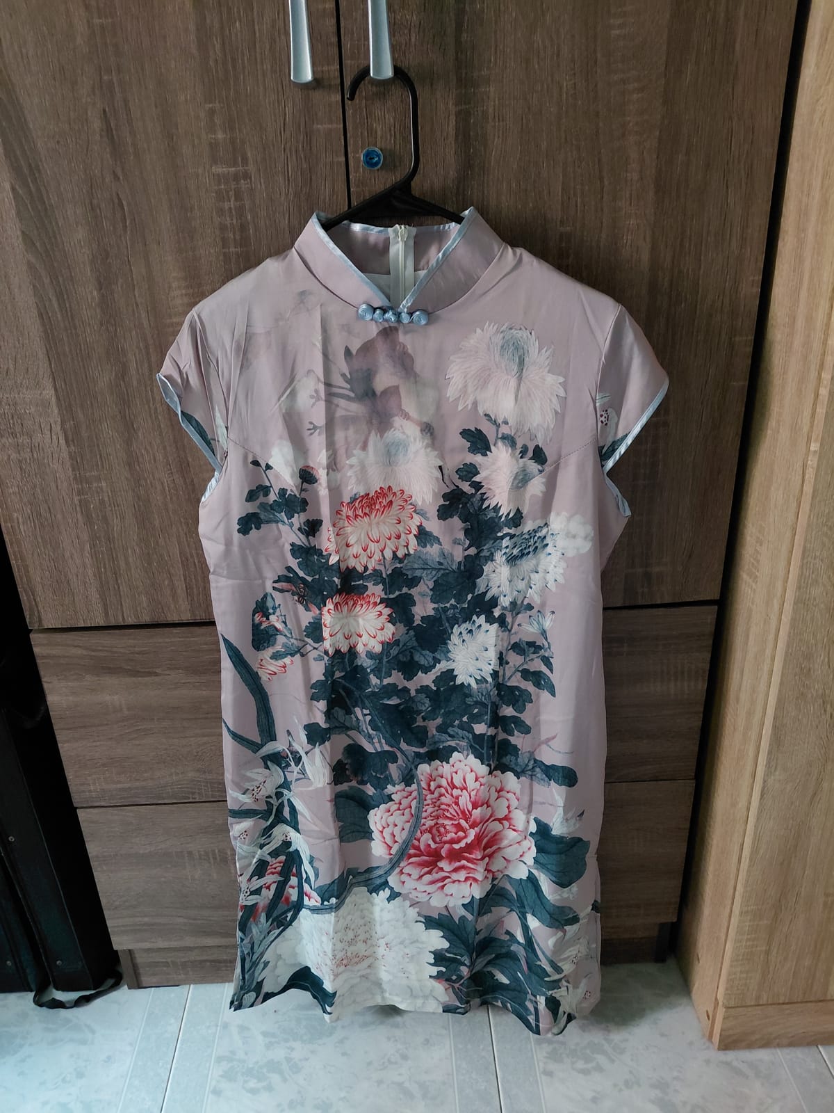 Elegant Floral Cheongsam Dress