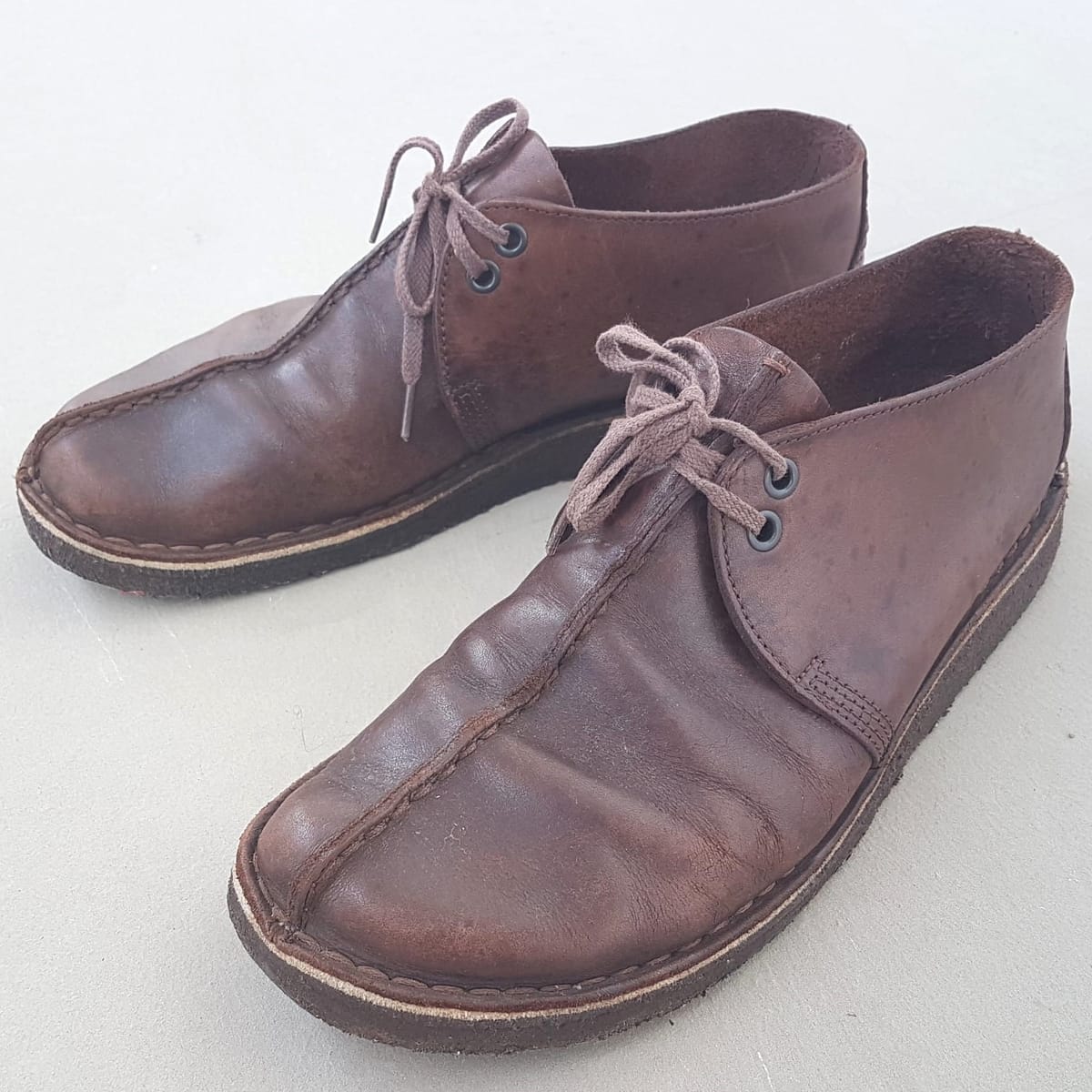 Clarks Clarks Originals Desert Boot, Chukka Shoes, Clarks Leather Desert Trek Model, Cosmopolitan, Cool Brown Loafers, Moccasin, Boat Shoes, US 9.5, UK 9, EUR 42.5, Sleek Design, Sophistication, Streetwise, Travel, Roadster, Continental, Cult Street Fashion - Photo 9