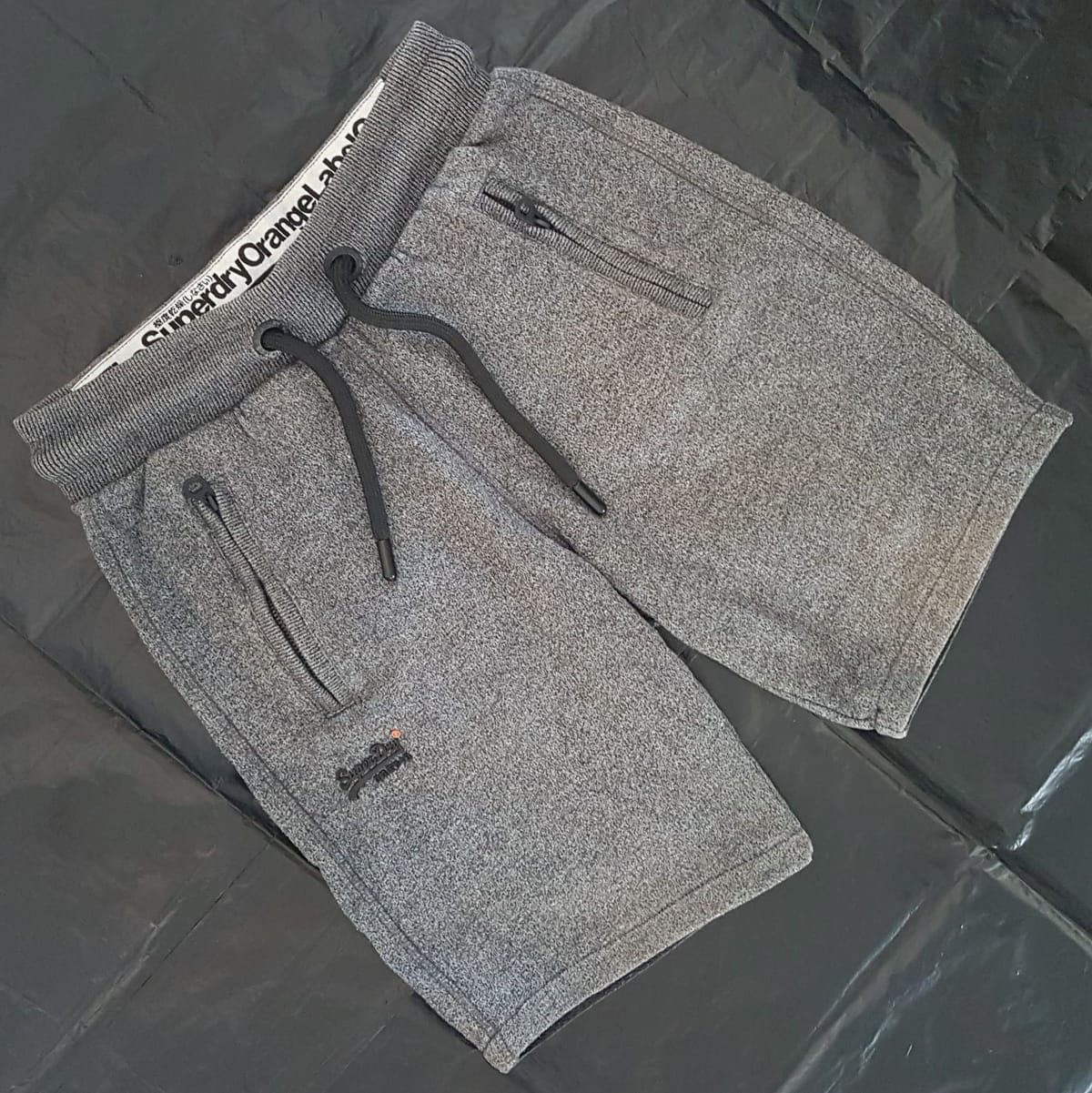 Superdry Original Superdry Designer Shorts, Cool Gray Sweatpants, Cosmopolitan, The Superdry Orange Label Co, Sleek Slim Fit Model, XS Bottoms, Luxury Lifestyle, Timeless Appeal, Urban Style, Sophistication, Streetwise, Pop Culture, Geek, Cult Street Fashion - Photo 8