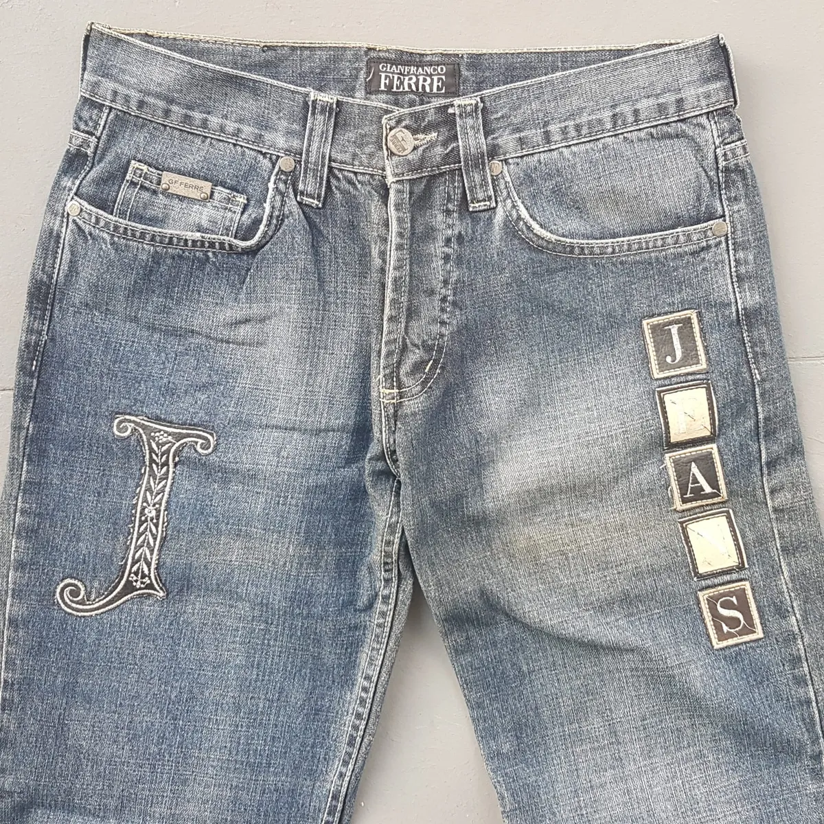 Gianfranco FERRE, ITALY Retro Gianfranco FERRE Denim Jeans, Size 31 Bootcut Jeans, Exquisite GF Patches, Cosmopolitan, Cool Flare Bottoms, ITALIAN Designer Wear, Sophistication, Nostalgic Appeal, Vintage Pants, Timeless Classic, Luxury Living, Pop Culture, Cult Street Fashion