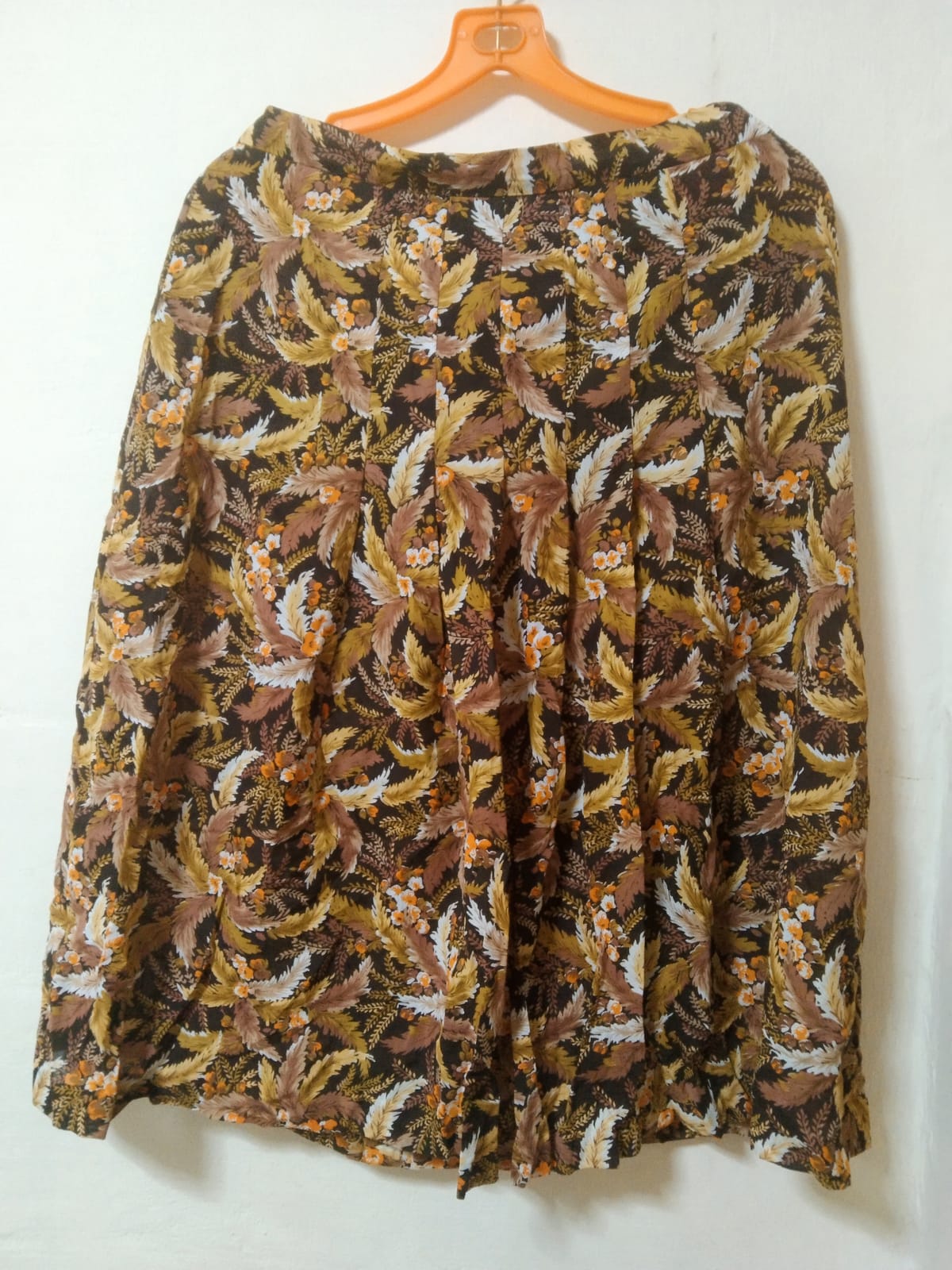 Retro Floral Midi Skirt