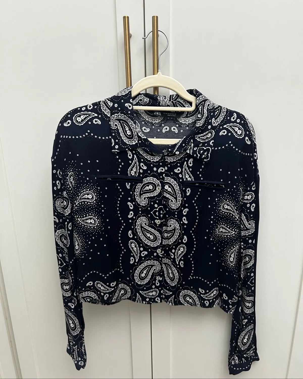 Zara long sleeve patterned top