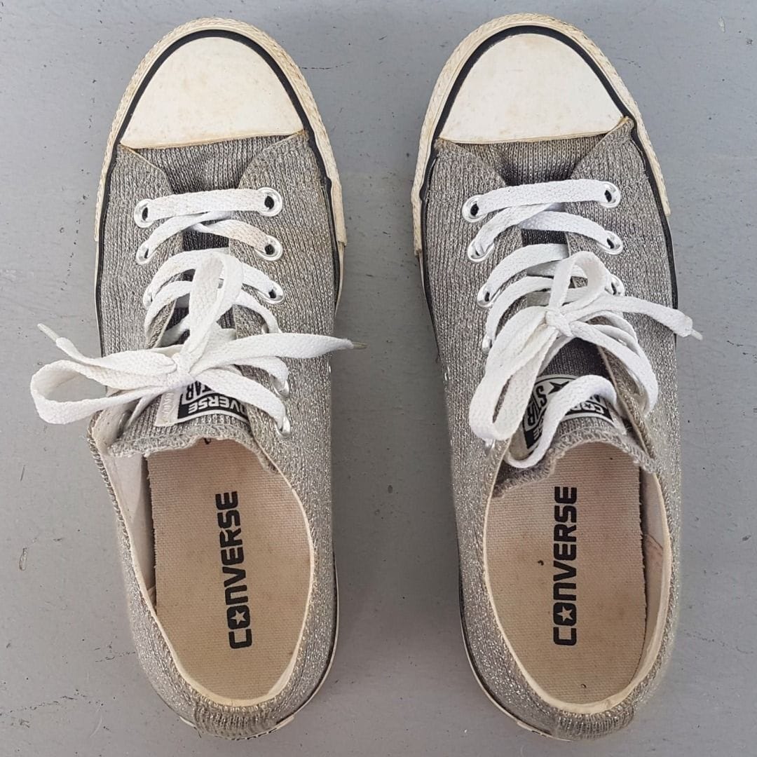 Converse All Star Silver Glitter Kicks (US 7/UK 5/EU 37.5)