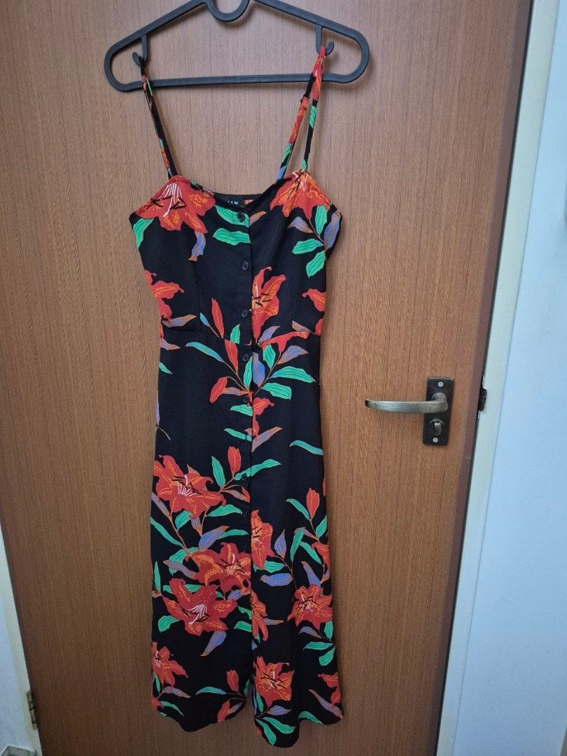 Parisian Vibrant Parisian Floral Print Black Dress - Size 8 - Photo 2