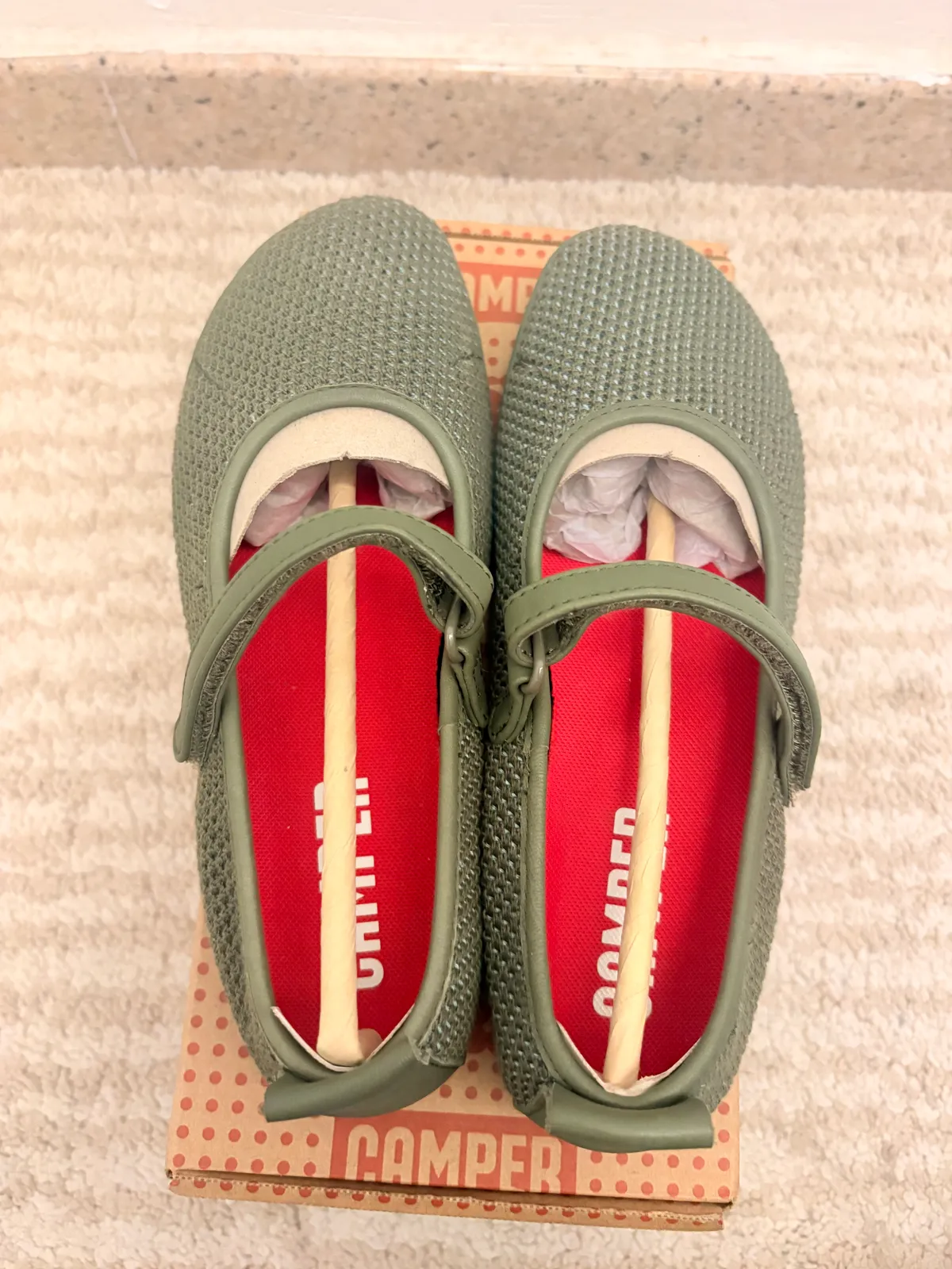 Chic Olive Green Camper Flats EU36