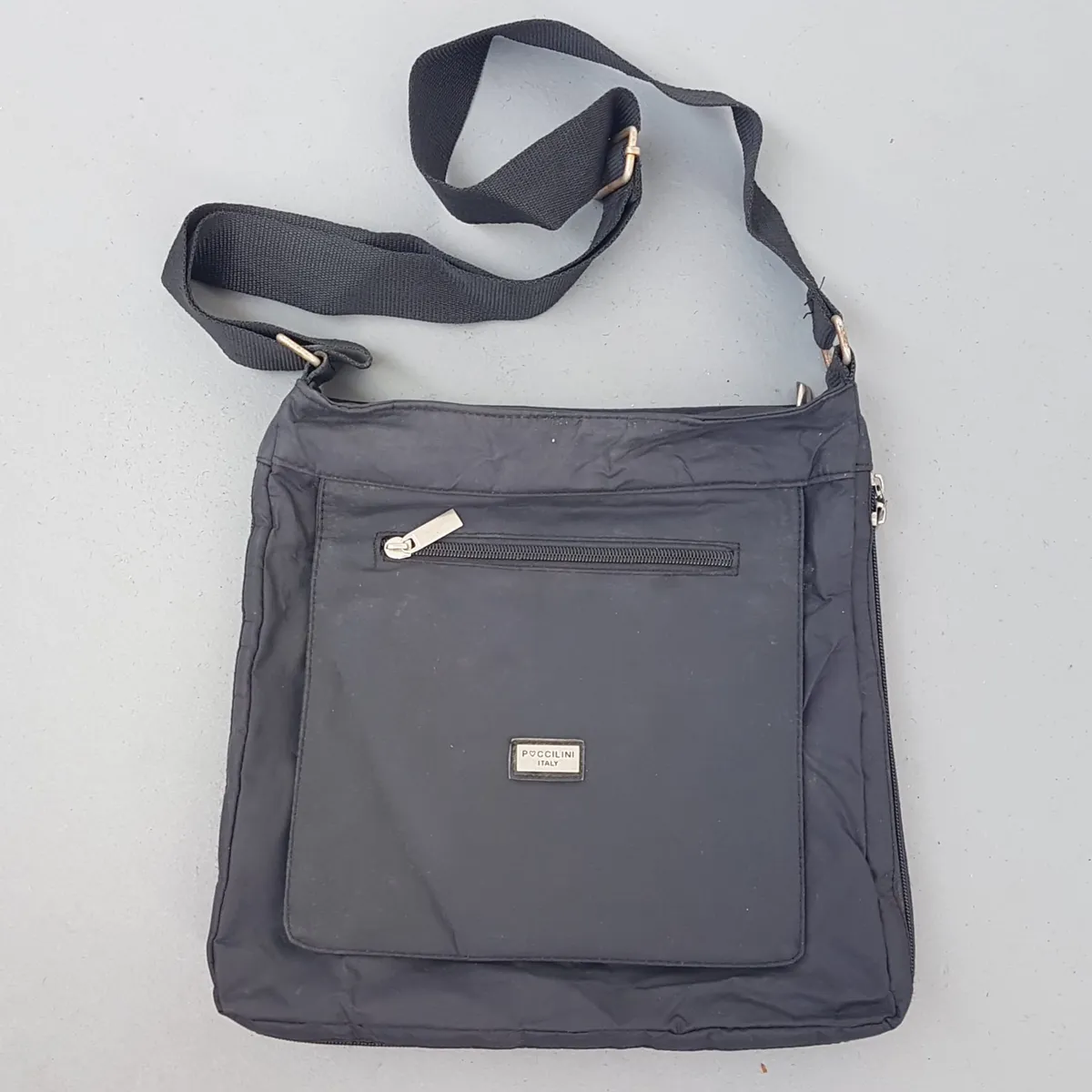 Poccilini, ITALY Exquisite POCCILINI Tote Bag, ITALY, Cool Cross-Body, Minimalist, Simple Black Handbag, Elegant Messenger, Luxury Living, Shoulder Sling, Cosmopolitan, Duffel, Urban Style, Haute Couture, Designer Hand Carry, Sophistication, Streetwise, Everyday Bag, - Photo 8