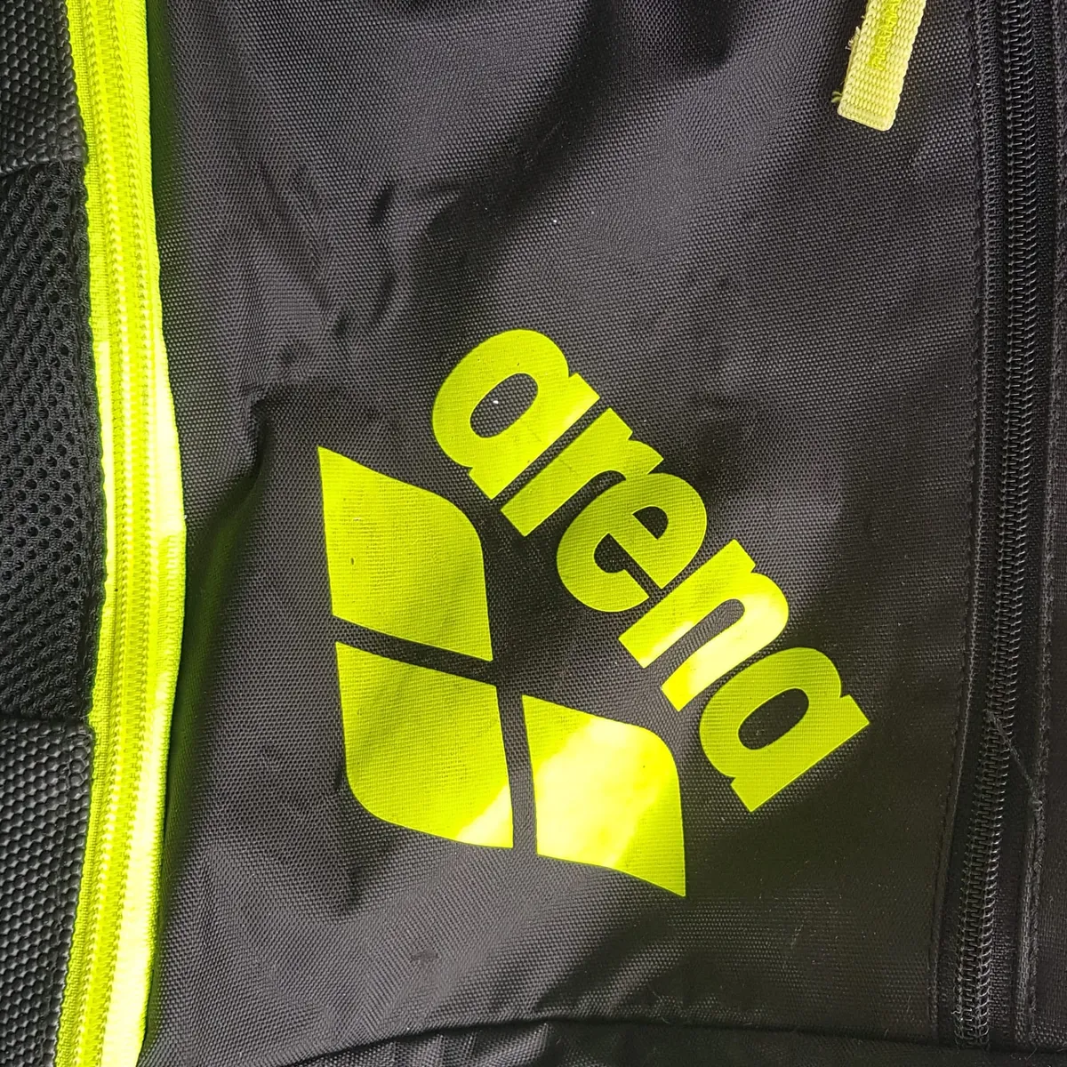 ARENA Original Arena Spiky 2 Large Fluro Yellow Backpack, 40 Liter Haversack, Travel Pack, Cosmopolitan, Sleek Designer Bag, U-Shaped Top Opening, Extra Bottom Compartment, Padded Straps, Sophistication, Pop Culture, Urban Style, Timeless Appeal, Everyday Bag - Photo 5