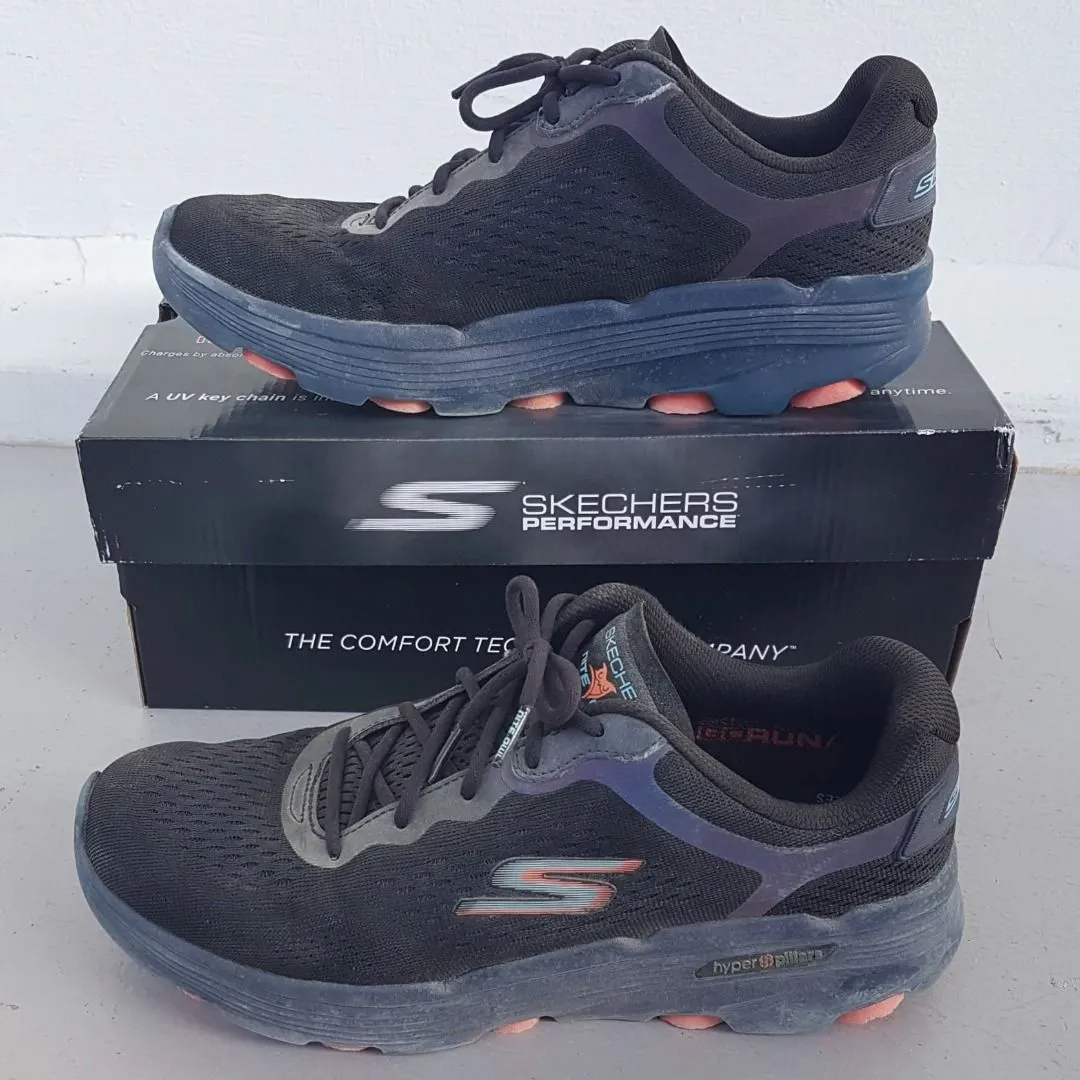 Skechers Original SKECHERS Designer Shoes, US 8, UK 7, EU 41, CN 26, Tokyo Nite Owl Sneakers, Ortholite, Glow in the Dark, Cosmopolitan, Hyper Pillars, Air-Cooled, Max Cushioning, Lightweight, Sophistication, Timeless Appeal, Cult Street Fashion, Everyday Shoes - Photo 2