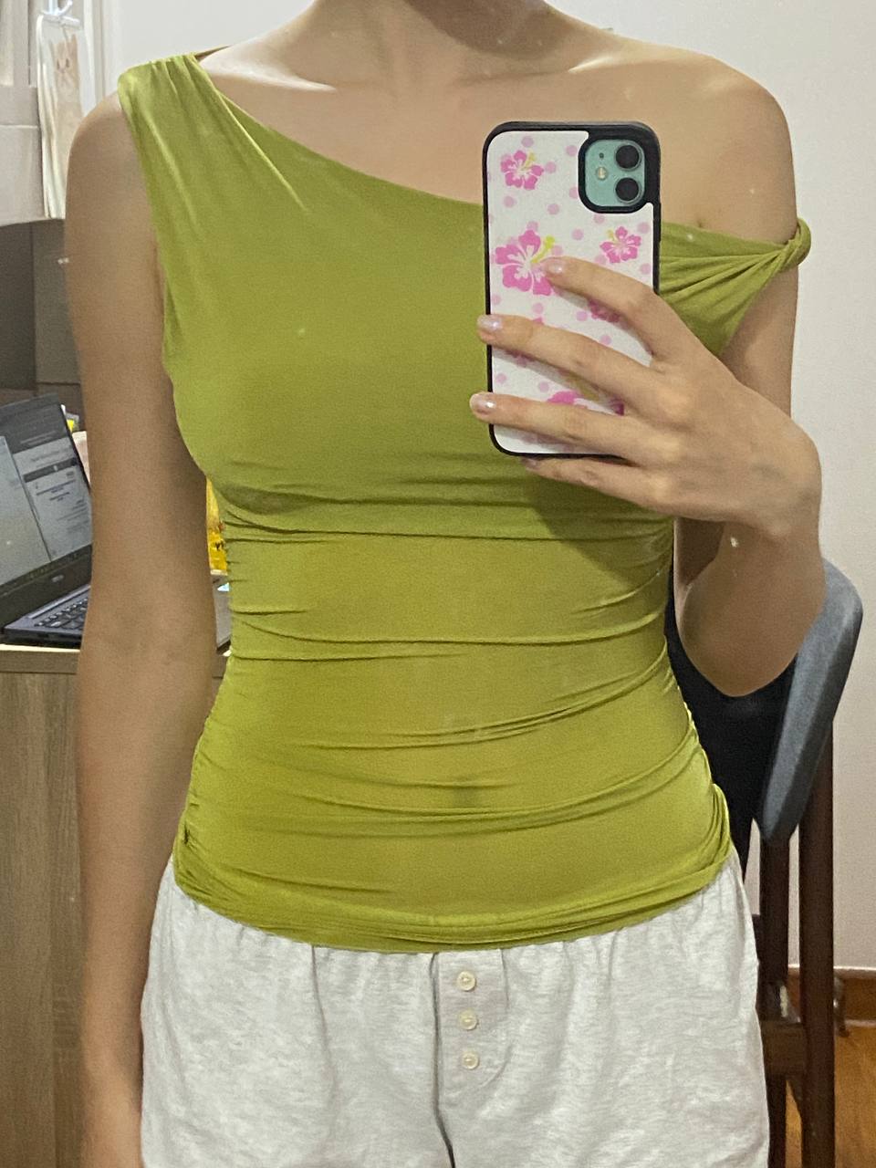 Pull & Bear pull & bear green mesh top