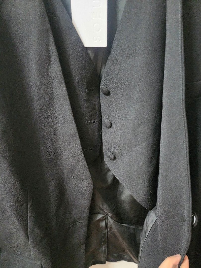 SOEURS BNWT Chic Black Blazer w/ Faux Vest - Photo 5
